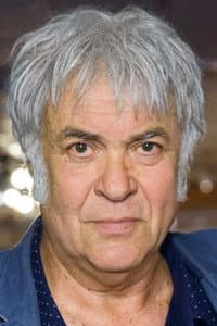 Anatoli Khostikoyev in Заради сімейного вогнища