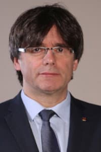 Carles Puigdemont in Avec un sourire, la révolution!