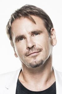 Marijonas Mikutavičius in Moterys meluoja geriau. Kristina