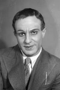 Nikolai Valyano in Они знали Маяковского