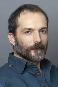 Muhammet Uzuner in Görünmeyen
