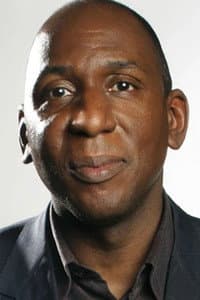 Colin McFarlane in Hundraettåringen som smet från notan och försvann
