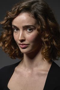 Leonor Alecrim in Damas