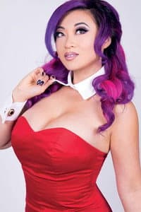 Yaya Han in A Heroes of Cosplay Docu