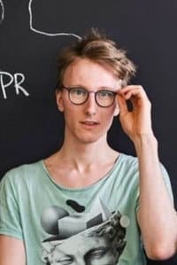 Dāvis Suharevskis in Fatālists un viņa saimnieks