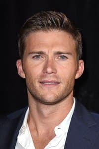 Scott Eastwood in The Bachelor with Dogs and Scott Eastwood
