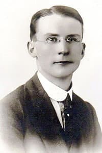 Herbert Evans in Ship of Wanted Men