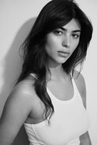 Gina Vultaggio in Dead Friends