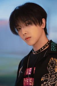 Hua Chenyu in “湾区升明月”2023大湾区电影音乐晚会