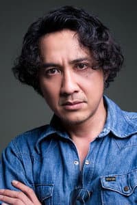 Agus Kuncoro in Ketok Mejik