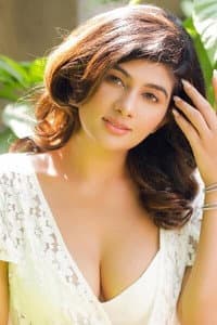 Isha Chhabra in Love Is Love