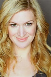 Kelly Hutchinson in Don Peyote