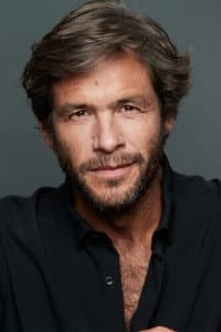 Iván Hermés in Reverso