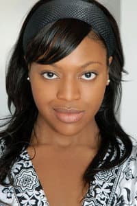 Nicole Pettis in Crush(ed)