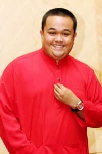 Zalif Sidek in Bunga dan Kayu