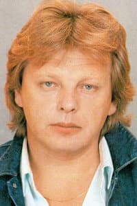 Yuriy Antonov in Хищники