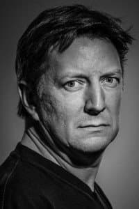 Per Svensson in Ett dockhem - från Dramaten