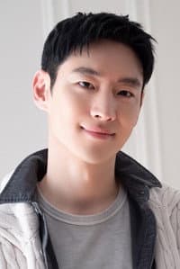 Lee Je-hoon in Tamjung Hong Gil-dong: Sarajin Ma-eul