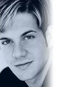 Scot Hartman in The Right Girl