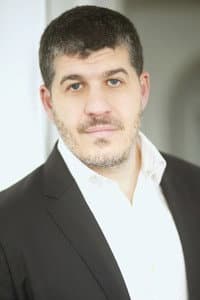Paul Joaquim Pereira in Un Vinyle de Renaud