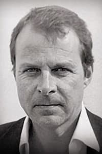 Carl Rigg in Cry of the Banshee