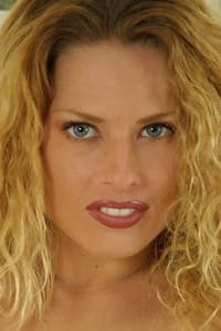 Goldie McHawn in Top-Heavy Teasers