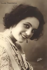 Lilian Constantini in En plongée