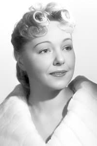 Paulette Dubost in Le Bossu