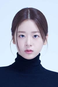 Yun Chae-bin in 찬란한 너의 계절에