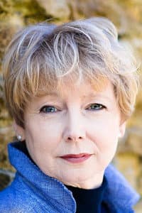 Stephanie Connell in Unseen