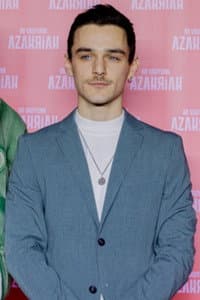 Raul Ionescu in Mi vagyunk Azahriah
