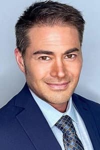 Thomas Beatie in A Larceny Christmas