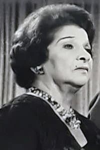 Mariel Comber in La pérgola de las flores
