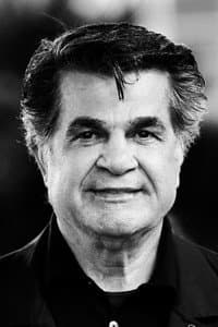Jafar Panahi in No Bears