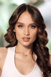 Cinta Laura Kiehl in Jeritan Malam