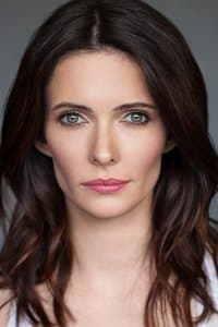 Elizabeth Tulloch in The Pirate King