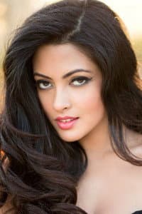 Riya Sen in Love Khichdi
