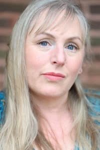 Denise Wilton in Réservée