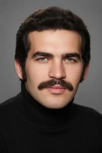 Ahmet Arkan in Asiye Nasıl Kurtulur?