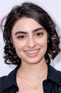 Valentina Buzzurro in El ombligo de Guie’dani / Xquipi’ Guie’dani