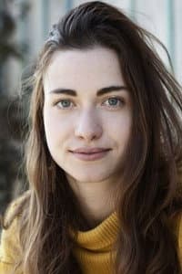 Anaelle Dézsy in Siebzehn