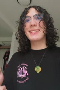 Luis Alejandro Castillo Brenes in DEBAJO