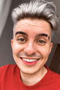 Cauê Bueno in Authentic Games: No Império Desconectado