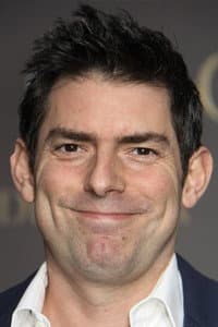 Chris Weitz in Mr. & Mrs. Smith