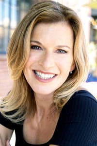 Barbara Gehring in Dragon and the Hawk