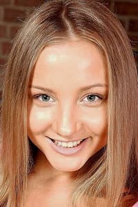 Sinovia in I Just Turned 18, Please Fuck Me