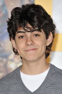 Emjay Anthony in The Kiss List