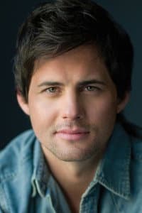 Kristoffer Polaha in Missing the Boat