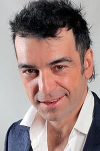 Jorge Alis in Maknum González