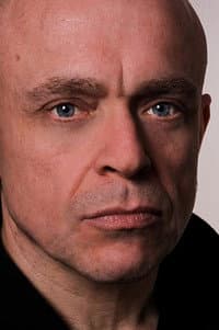 Gary Hailes in Contact